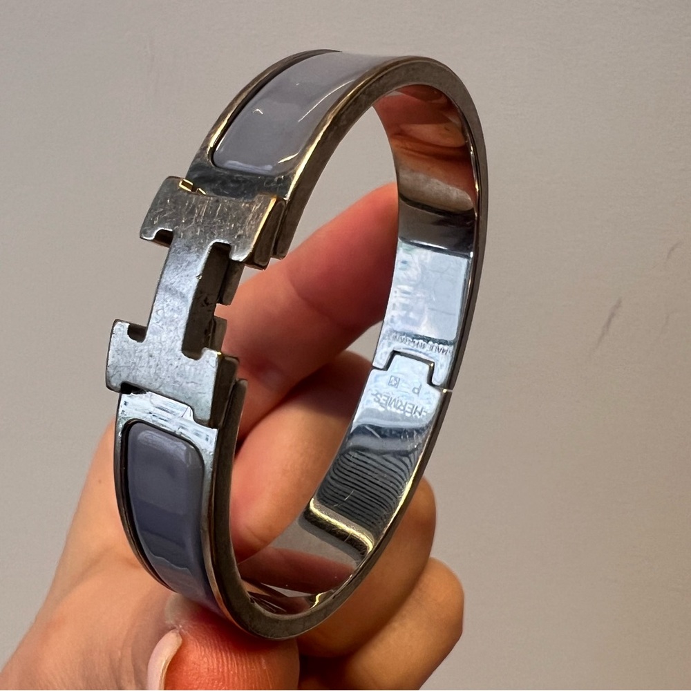 HERMÉS Vintage Enamel Clic H Bracelet SILVER & LILAC
